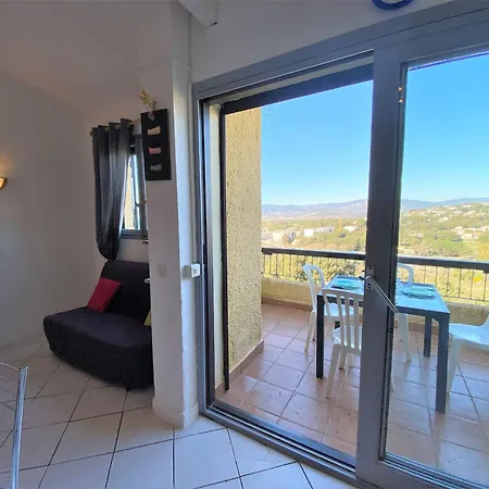 Διαμέρισμα 102 Terra Bella 1 *